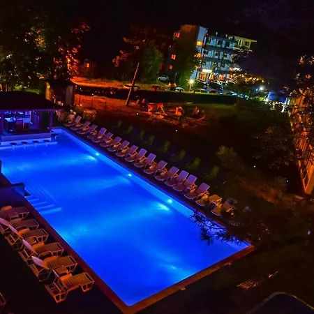 Apollo Hotel